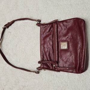 • Dooney & Bourke Wine Color Leather Letter Carrier Shoulder Bag Handbag Purse